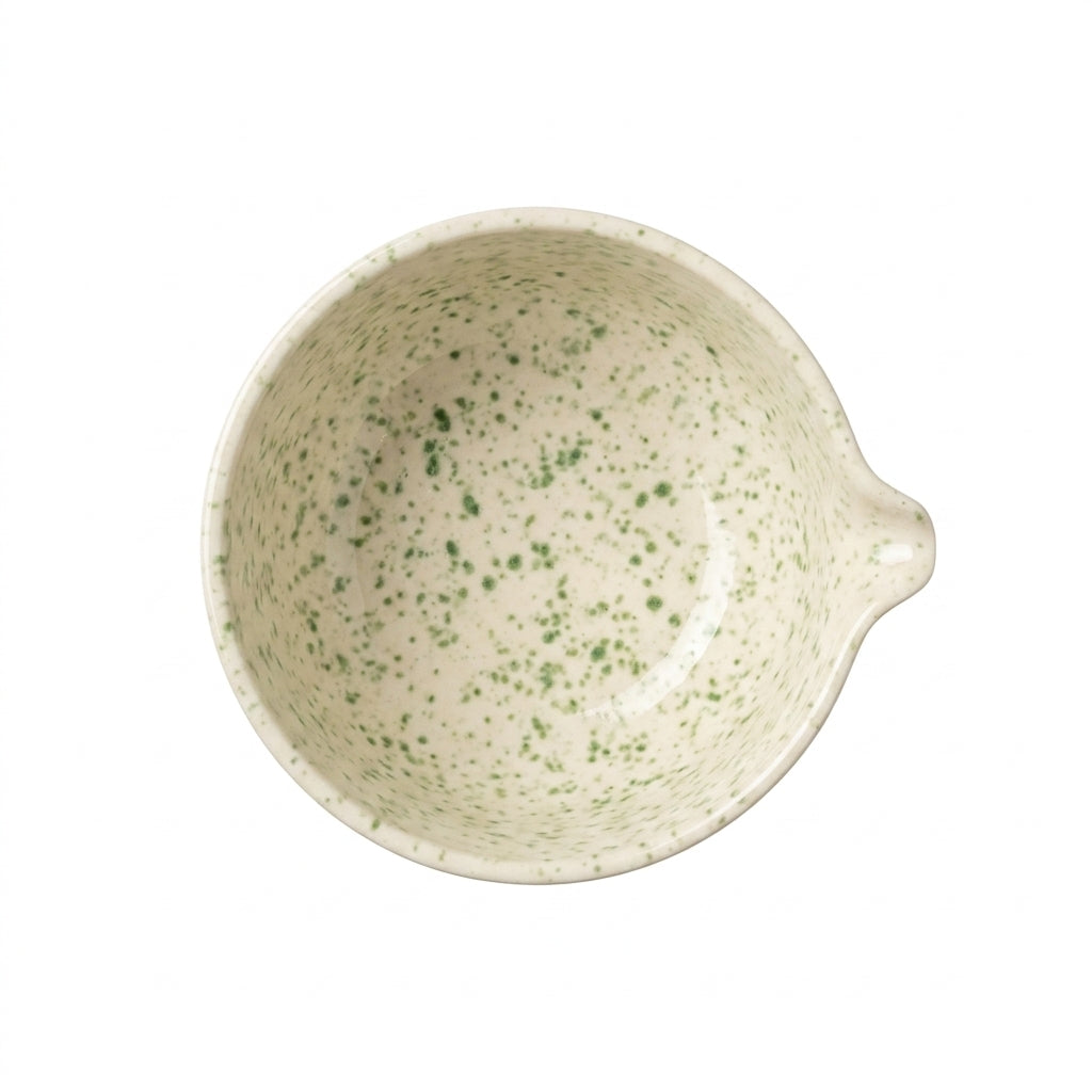 Matcha Schale (Chawan) aus Keramik – handgefertigt für die traditionelle Zubereitung