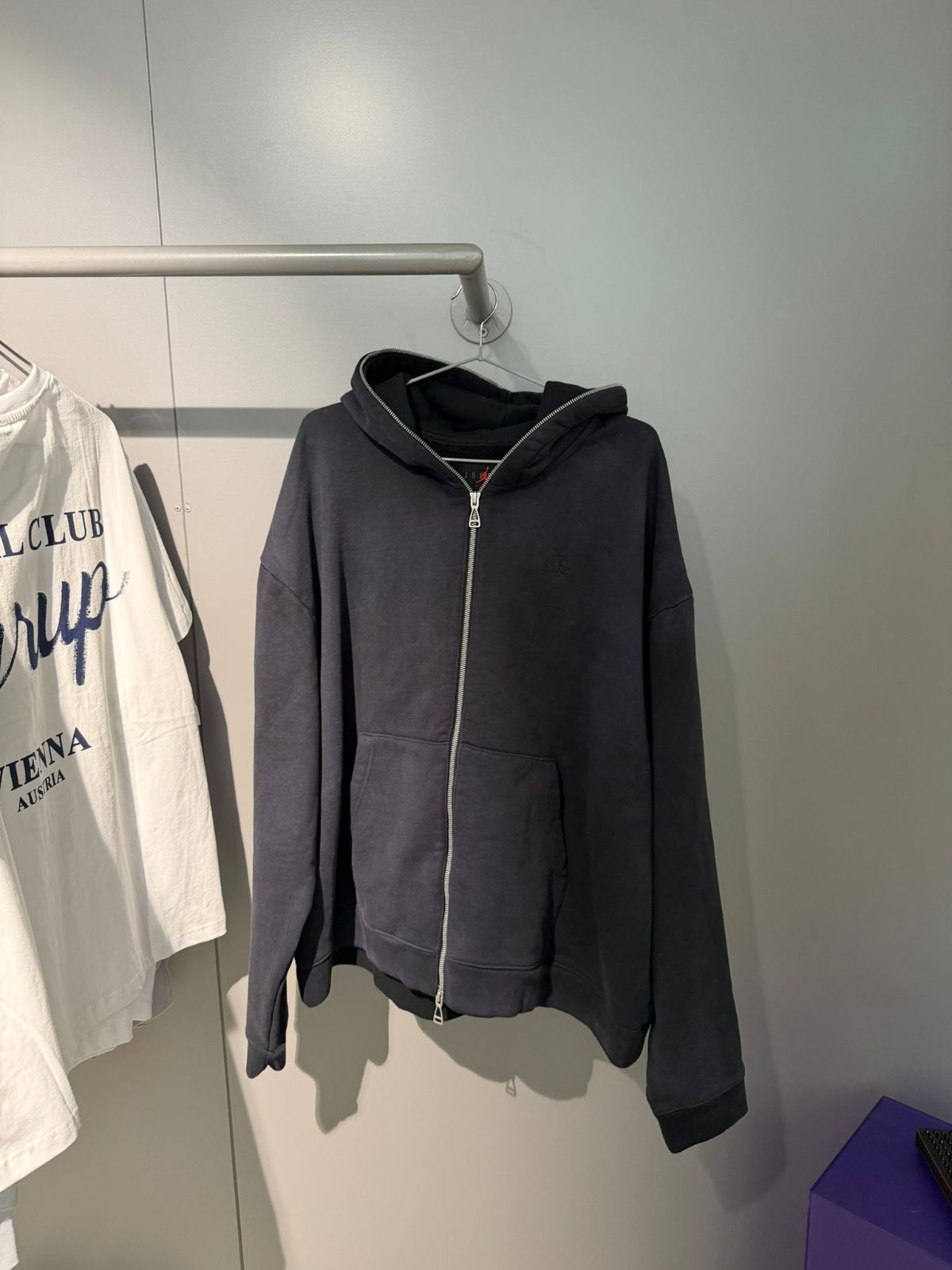 Second Hand Jordan x Travis Scott Cactus Jack Full-Zip Hoodie