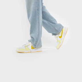 Nike Dunk Low Strike Yellow Nike